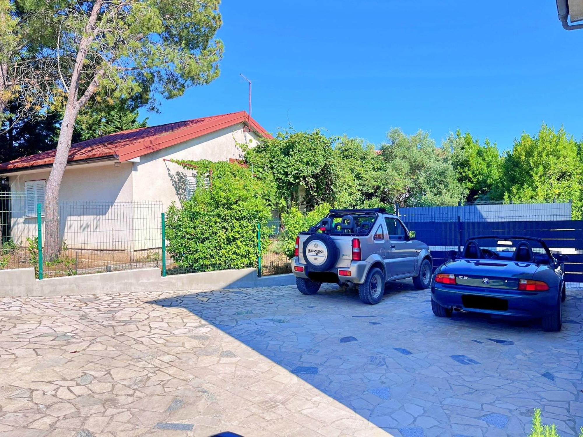 Adria Holiday Home Pinezići Exterior foto